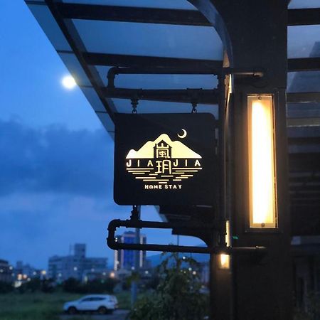 Lan Yue Homestay Toucheng Exterior foto
